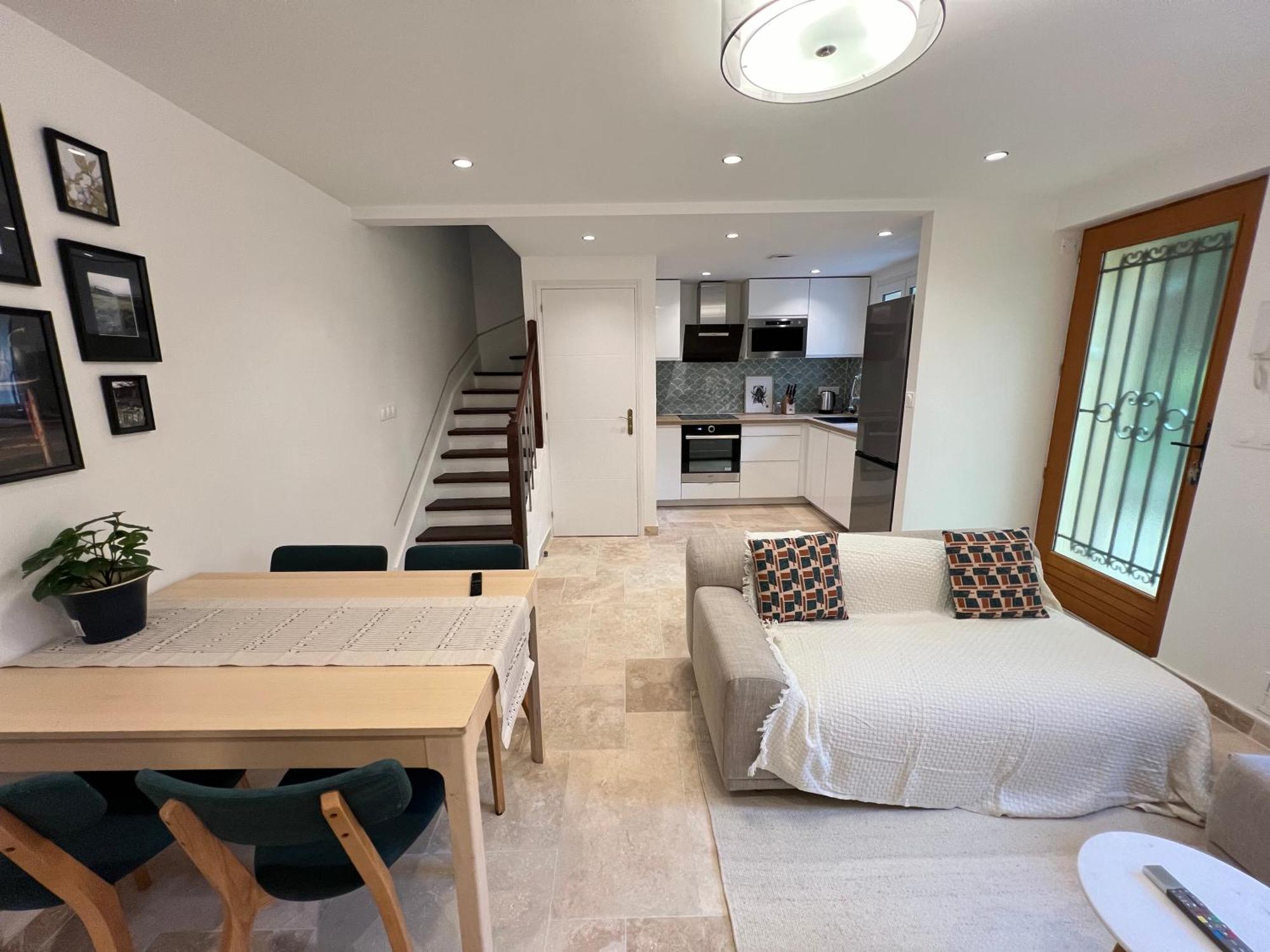 Charming House 2Br, 100M To Rer B Laplace Station Arcueil Exteriör bild